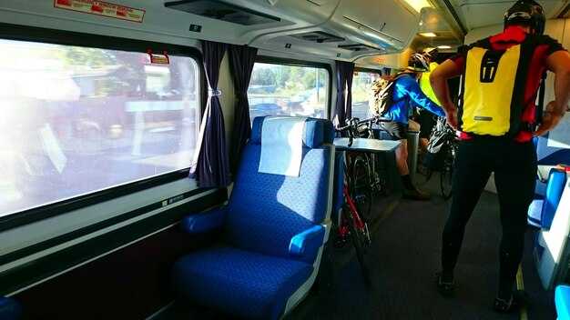 Медицинские установки и оборудование на автомобилях спасателей